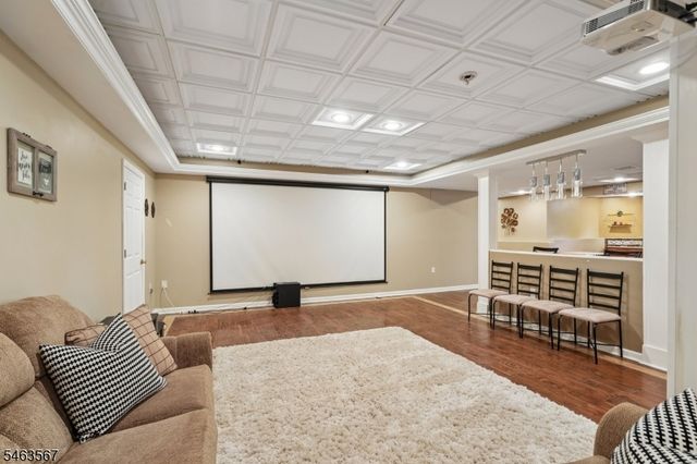 9 Inwood Ter, Fairfield Twp., NJ 07004
