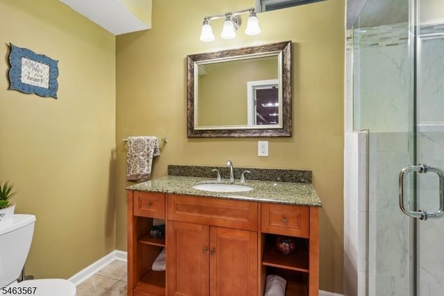 9 Inwood Ter, Fairfield Twp., NJ 07004