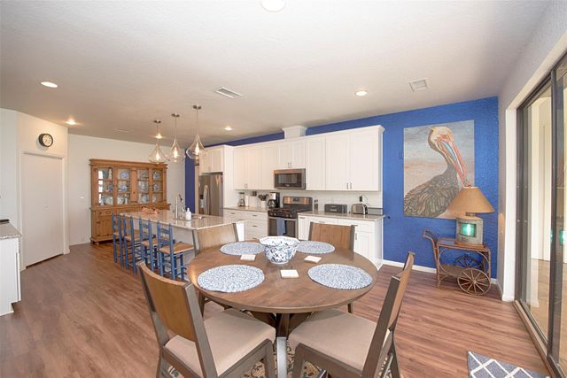3821 Nasa Rd 1, Seabrook, TX 77586