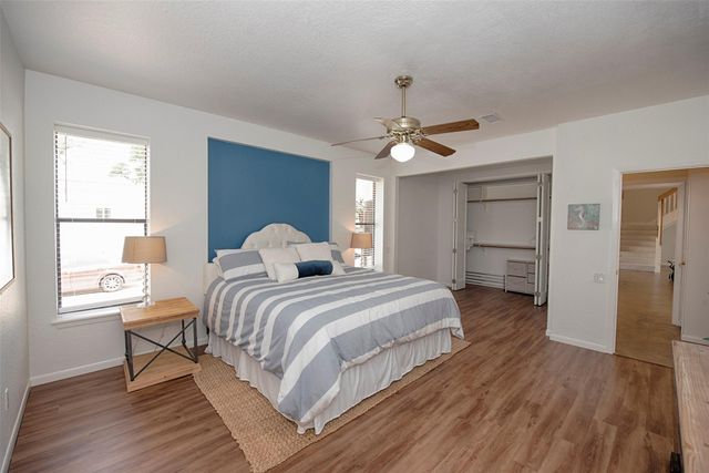3821 Nasa Rd 1, Seabrook, TX 77586