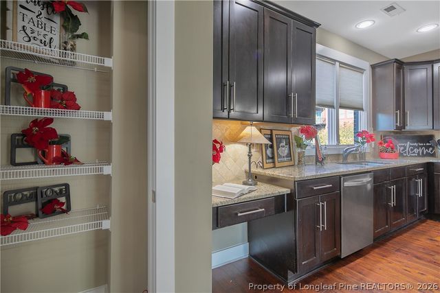 115 Pennmark Place, Fayetteville, NC 28301