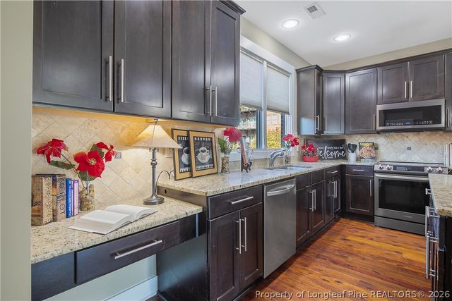 115 Pennmark Place, Fayetteville, NC 28301