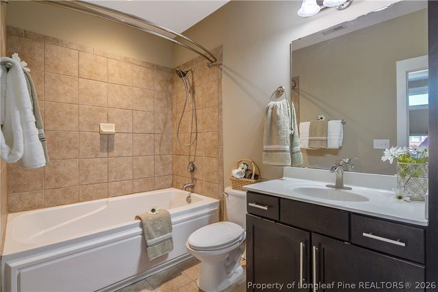 115 Pennmark Place, Fayetteville, NC 28301