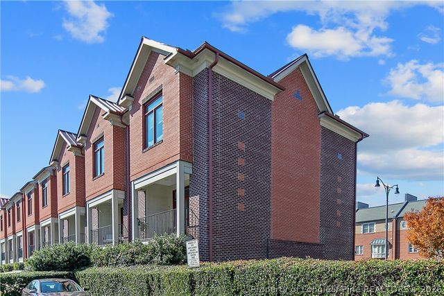 115 Pennmark Place, Fayetteville, NC 28301