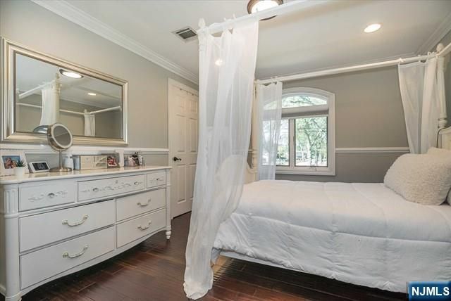 16 Lawrence Road, Wayne, NJ 07470