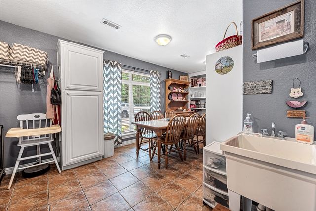 11476 Centerpoint Church Road, Prairie Grove, AR 72753