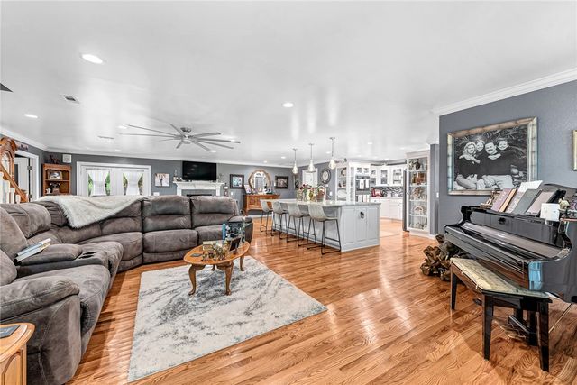 11476 Centerpoint Church Road, Prairie Grove, AR 72753