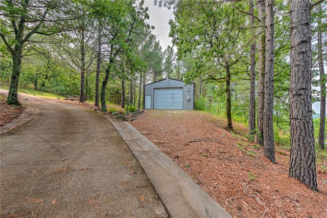 11476 Centerpoint Church Road, Prairie Grove, AR 72753