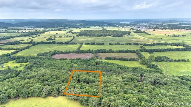 11476 Centerpoint Church Road, Prairie Grove, AR 72753