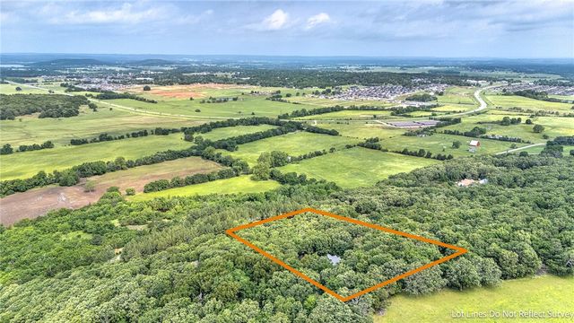 11476 Centerpoint Church Road, Prairie Grove, AR 72753