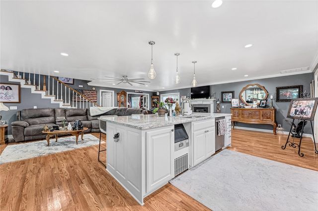 11476 Centerpoint Church Road, Prairie Grove, AR 72753