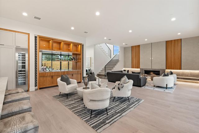 1410 Aldrich Street, Houston, TX 77055