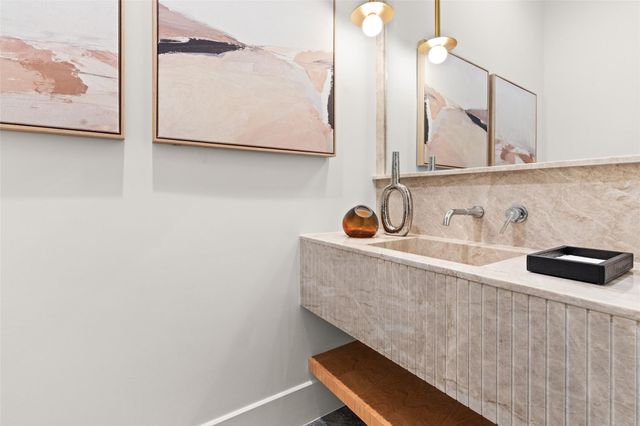 1410 Aldrich Street, Houston, TX 77055