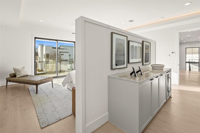 1410 Aldrich Street, Houston, TX 77055