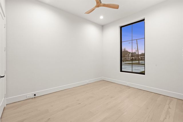 1410 Aldrich Street, Houston, TX 77055