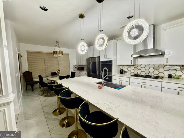 6409 Caledon Court, Locust Grove, GA 30248