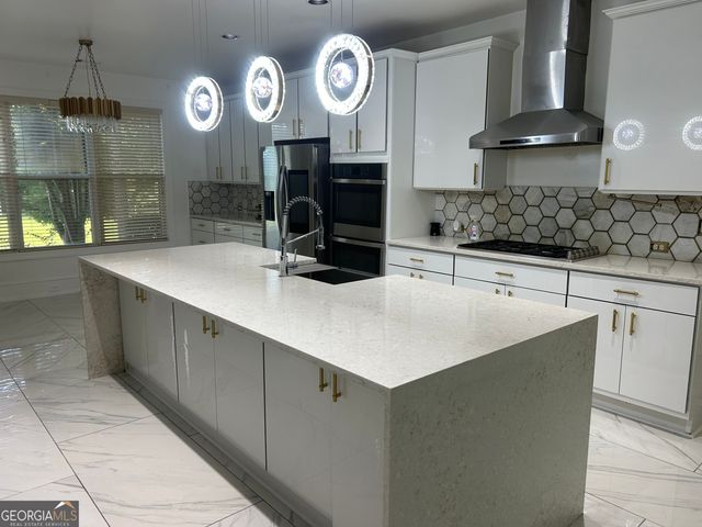 6409 Caledon Court, Locust Grove, GA 30248