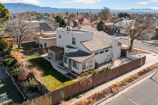 4729 Plume Road NW, Albuquerque, NM 87120