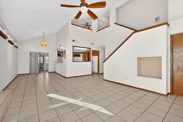 4729 Plume Road NW, Albuquerque, NM 87120