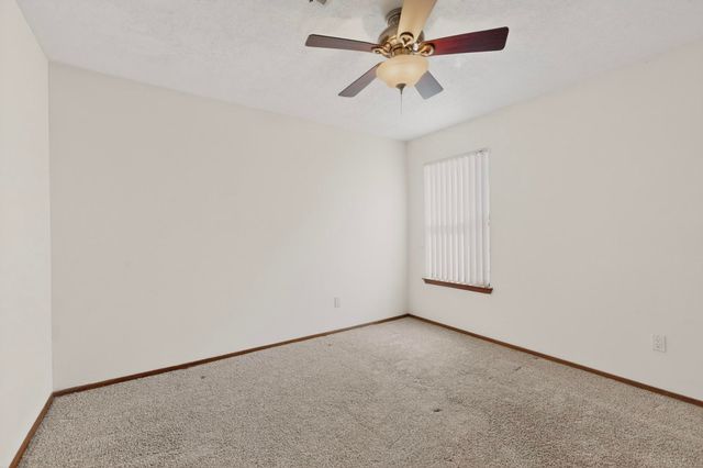 4729 Plume Road NW, Albuquerque, NM 87120