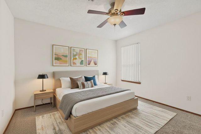 4729 Plume Road NW, Albuquerque, NM 87120