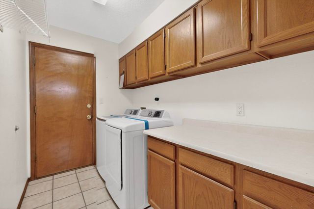 4729 Plume Road NW, Albuquerque, NM 87120