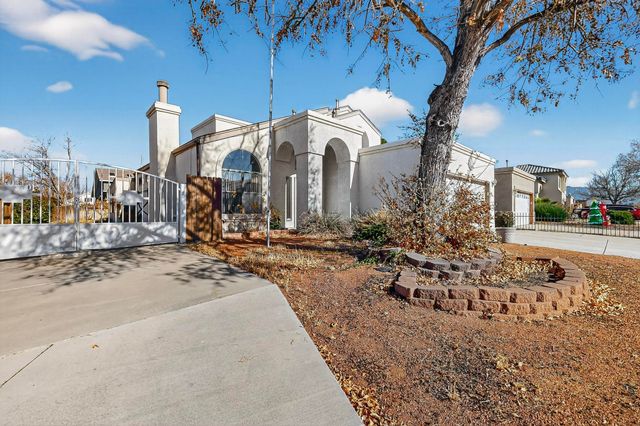 4729 Plume Road NW, Albuquerque, NM 87120