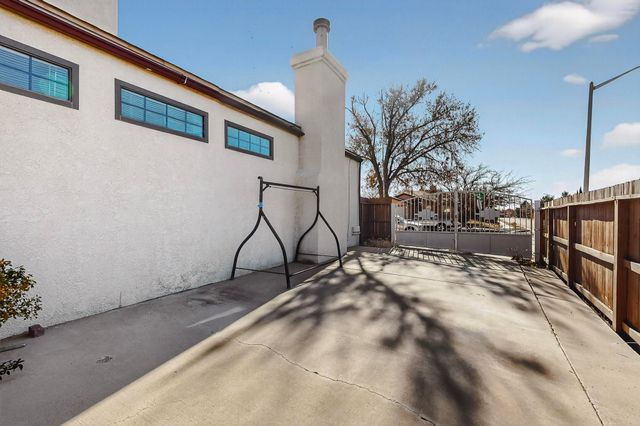 4729 Plume Road NW, Albuquerque, NM 87120