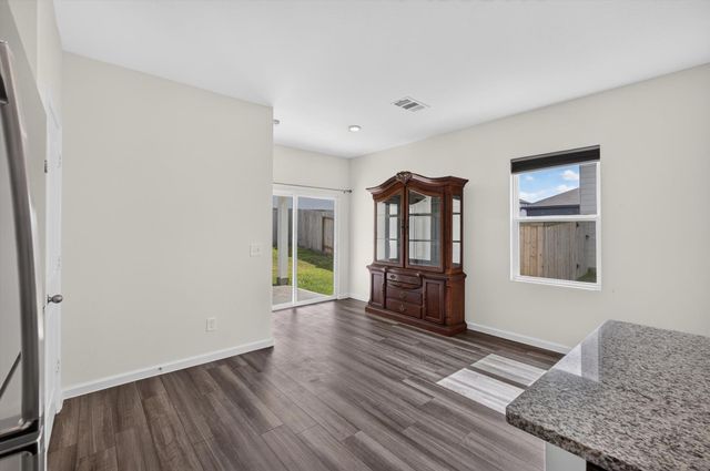 31318 Gayle Prairie Oaks St Street, Waller, TX 77484