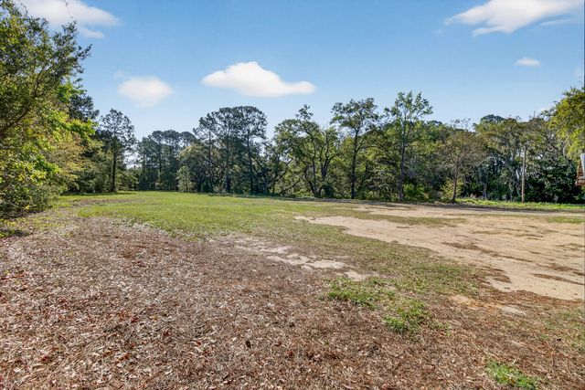 2907 River Road, Johns Island, SC 29455