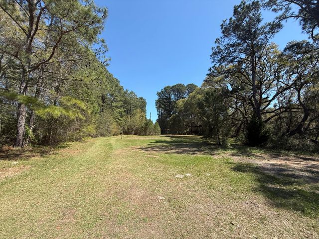 2907 River Road, Johns Island, SC 29455