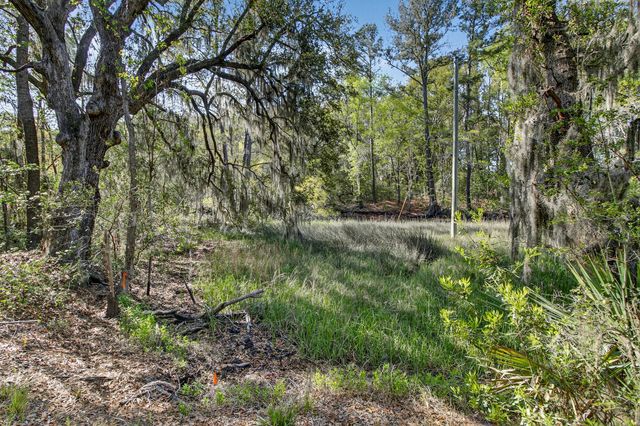 2907 River Road, Johns Island, SC 29455