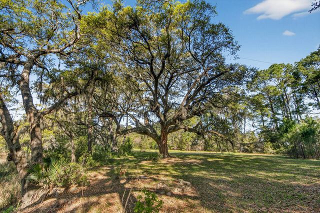 2907 River Road, Johns Island, SC 29455