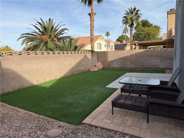 898 Nellie Jo Drive, Las Vegas, NV 89123