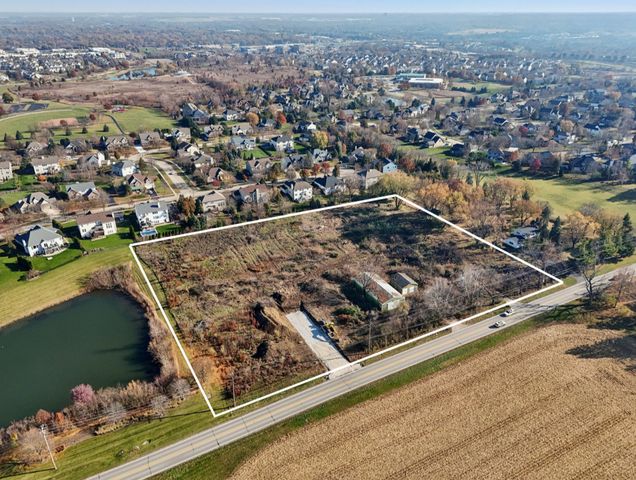 Unit 7A Prairie Grove Drive, Geneva, IL 60134