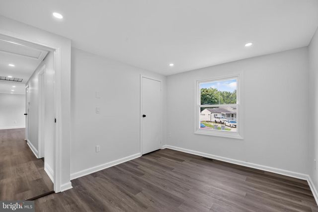 1569 W CHESTNUT AVE, Vineland, NJ 08360