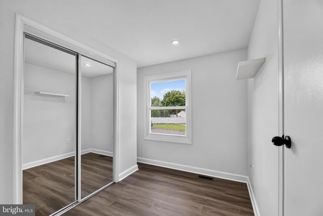 1569 W CHESTNUT AVE, Vineland, NJ 08360