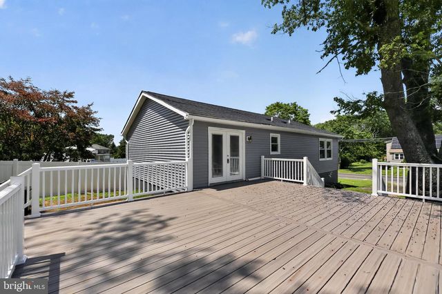 1569 W CHESTNUT AVE, Vineland, NJ 08360