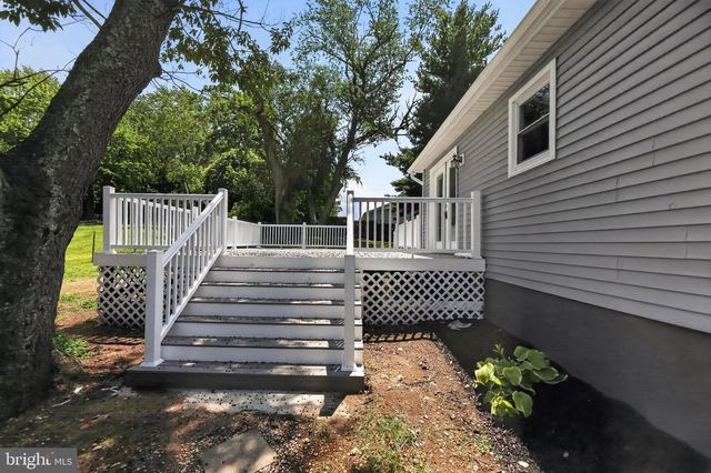 1569 W CHESTNUT AVE, Vineland, NJ 08360