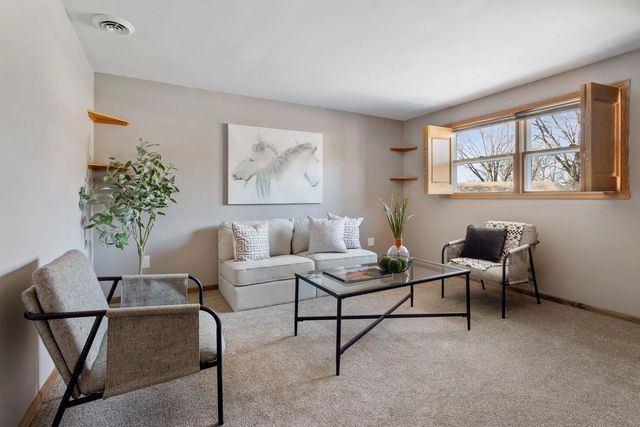 20050 Dunbar Avenue, Farmington, MN 55024