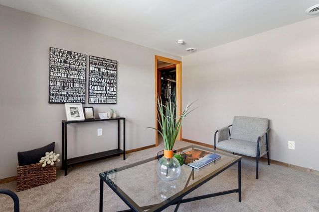 20050 Dunbar Avenue, Farmington, MN 55024