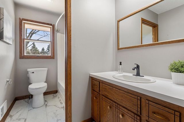 20050 Dunbar Avenue, Farmington, MN 55024