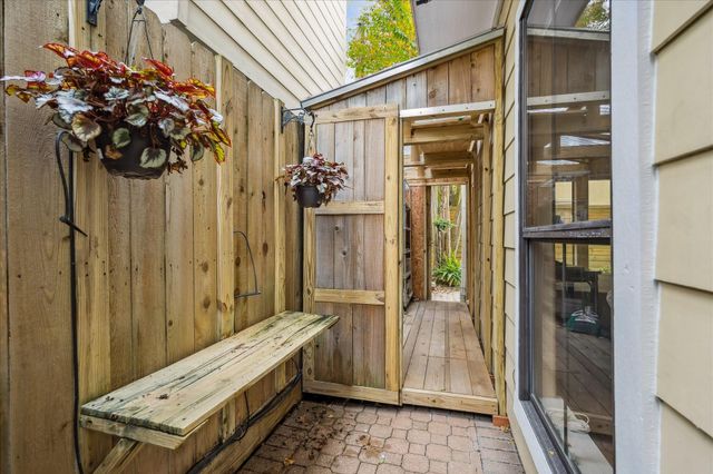 3515 Yupon Street, Houston, TX 77006