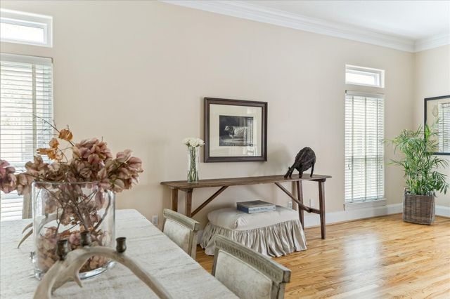 3515 Yupon Street, Houston, TX 77006