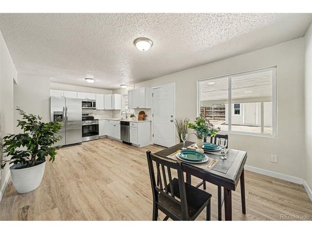 2122 Doniphan Dr, Colorado Springs, CO 80910