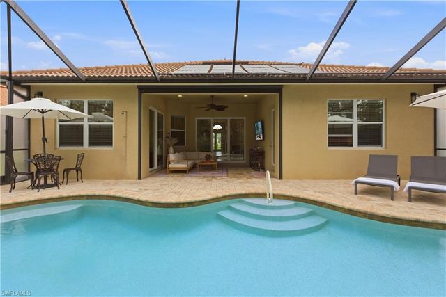 7932 Princeton DR, Naples, FL 34104