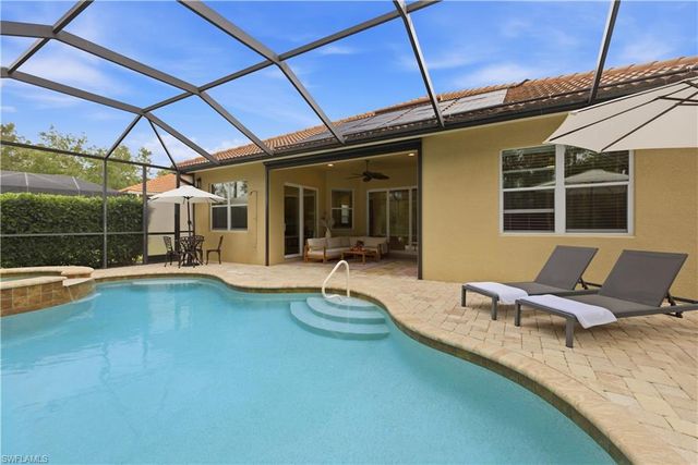 7932 Princeton DR, Naples, FL 34104