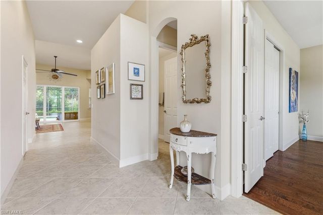 7932 Princeton DR, Naples, FL 34104