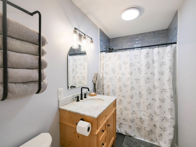 26 Merrill Spring Road, Tinmouth, VT 05773