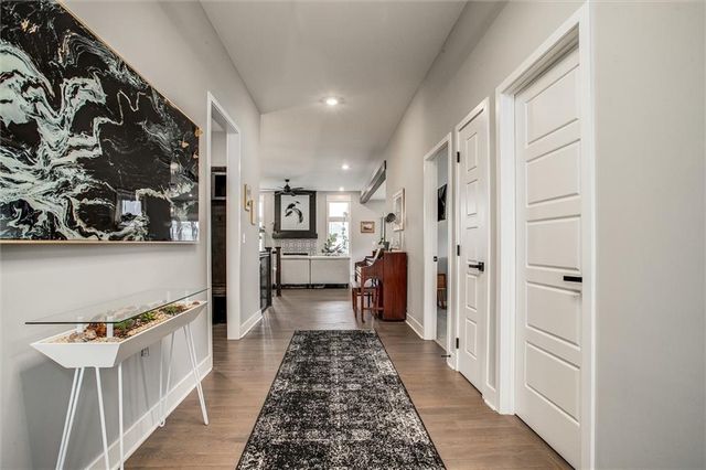 213 SW Davenport Drive, Blue Springs, MO 64014